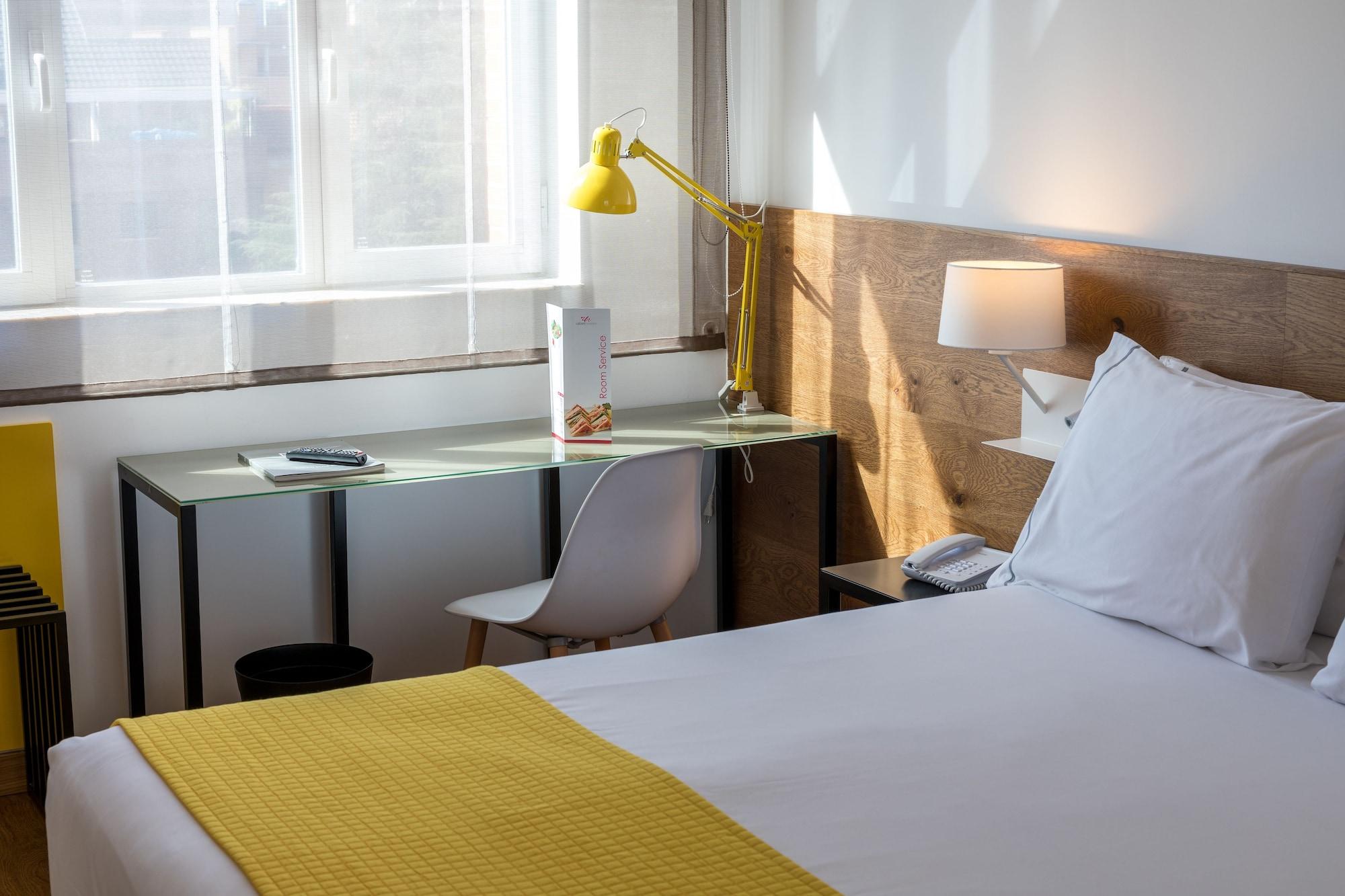 Rafaelhoteles Atocha Madrid Ngoại thất bức ảnh