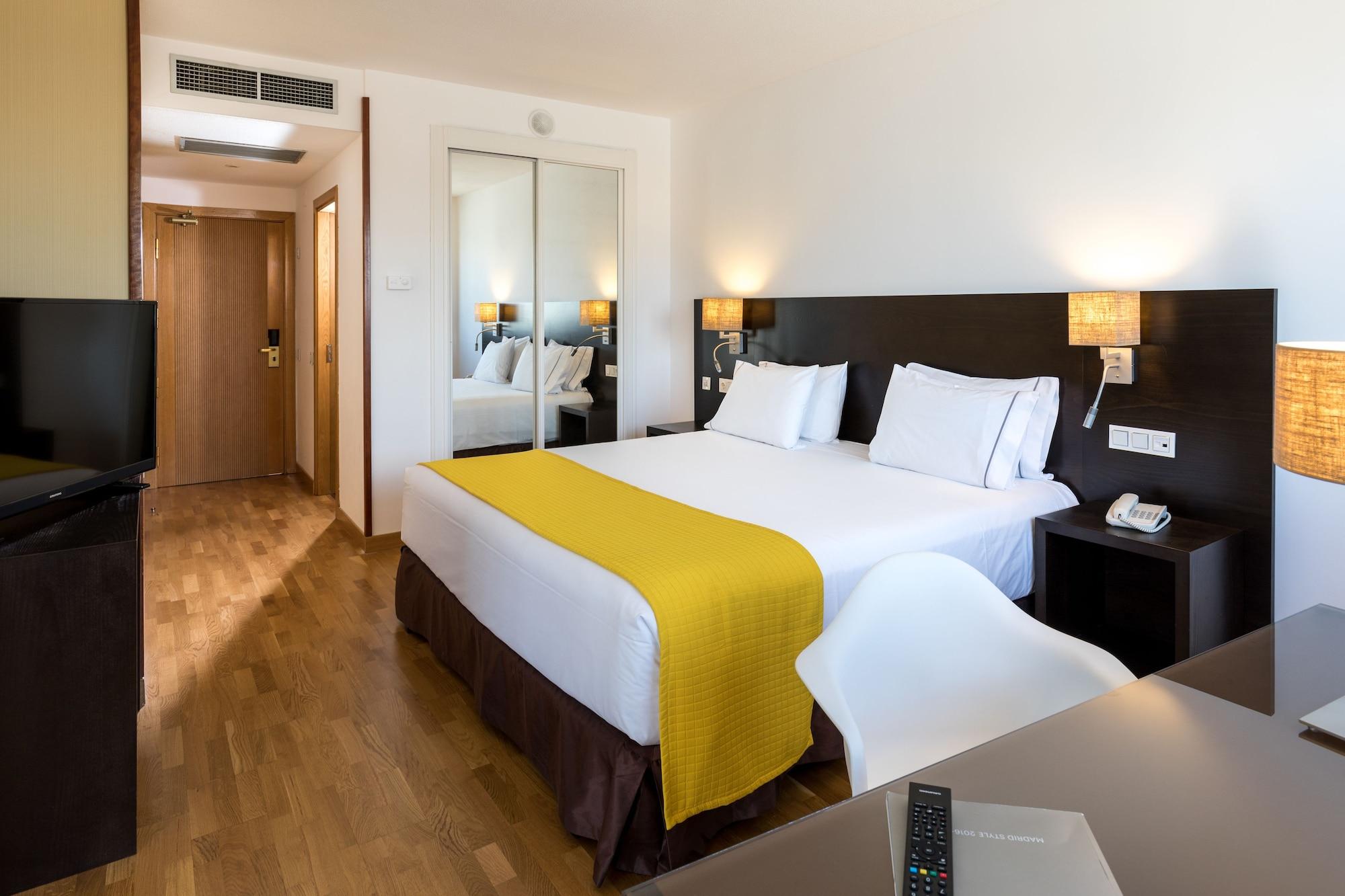 Rafaelhoteles Atocha Madrid Ngoại thất bức ảnh