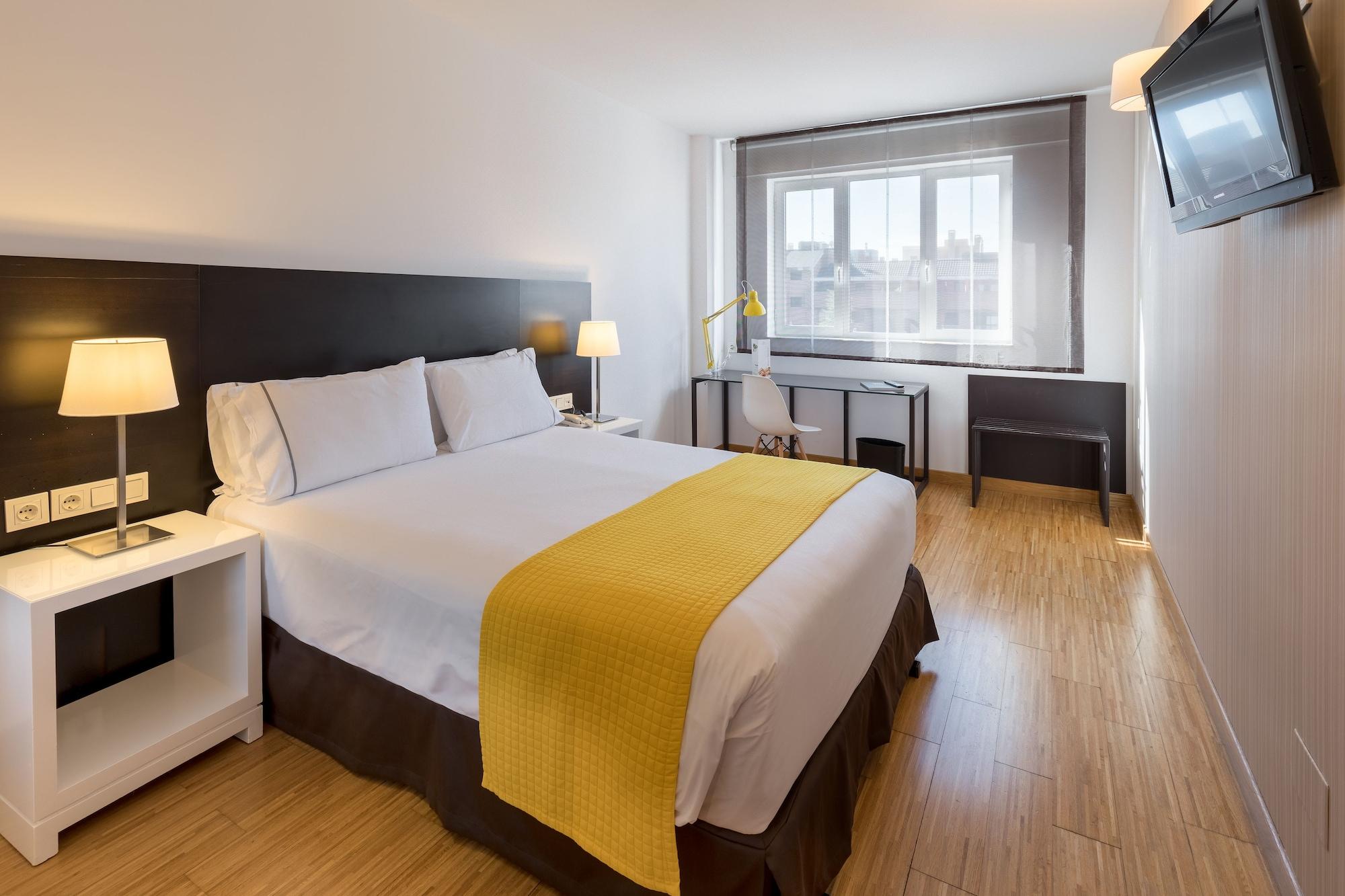 Rafaelhoteles Atocha Madrid Ngoại thất bức ảnh