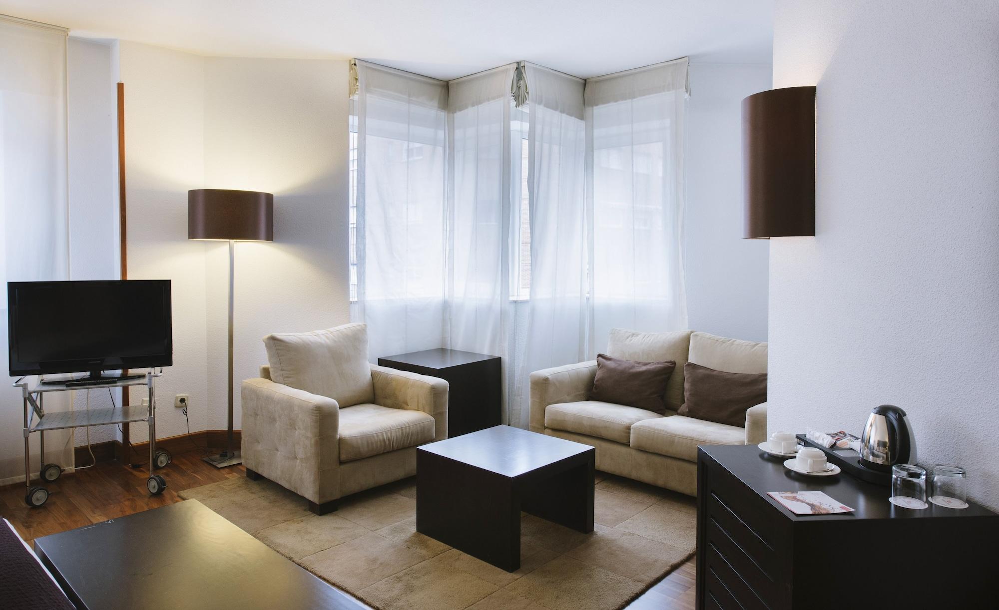 Rafaelhoteles Atocha Madrid Ngoại thất bức ảnh